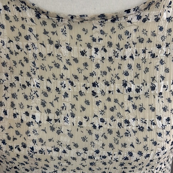 Rowena Blouse - Picture 2 of 6